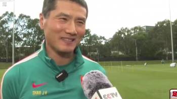 当打之年!邵佳一:23岁已不属于年轻球员,对他们要求是一样的